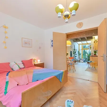 Apartment Art & Design